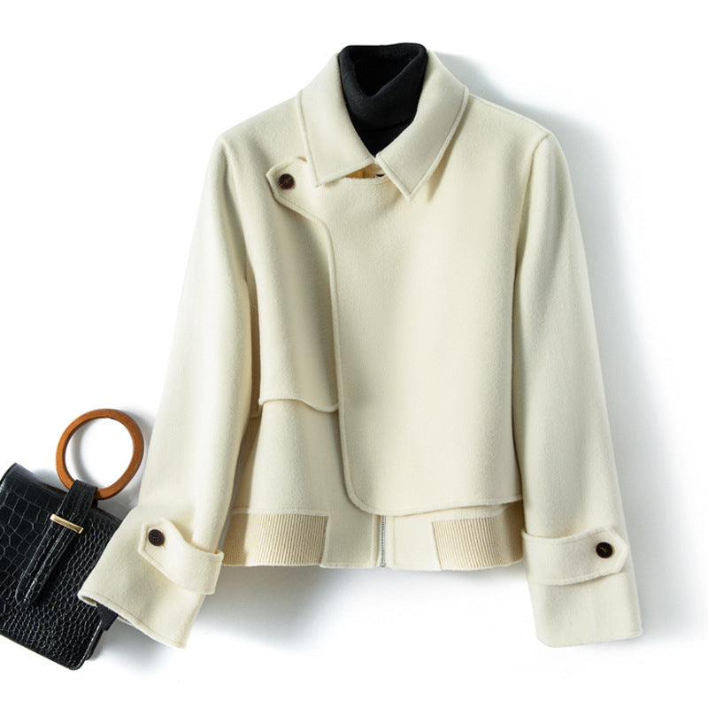 CAMILA™ ΜΠΛΕΝΤΑ ΜΕ ΤΡΙΧΕΣ