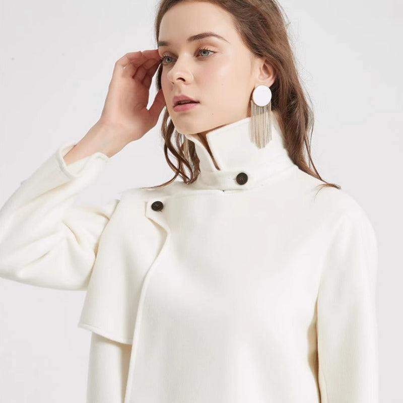 CAMILA™ ΜΠΛΕΝΤΑ ΜΕ ΤΡΙΧΕΣ