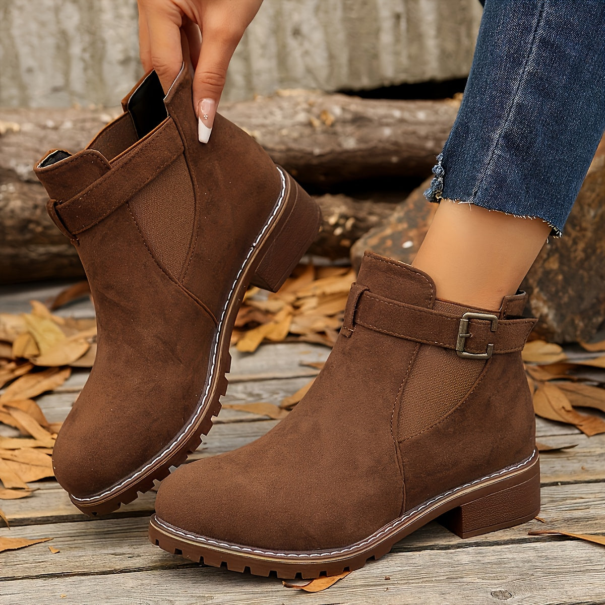 Clara™ – Κομψά μποτάκια